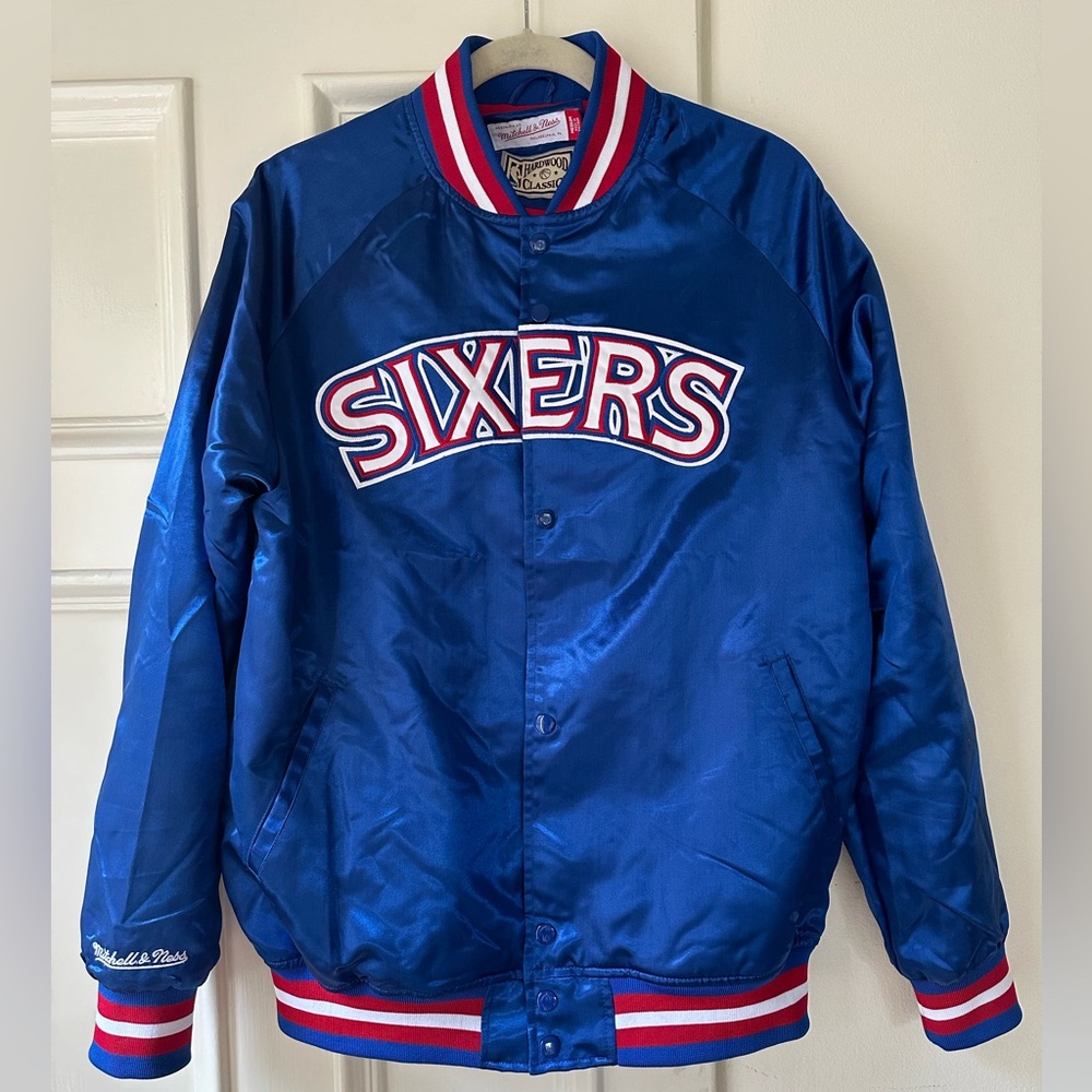 Philadelphia 76ers satin jacket (Mitchell & Ness)